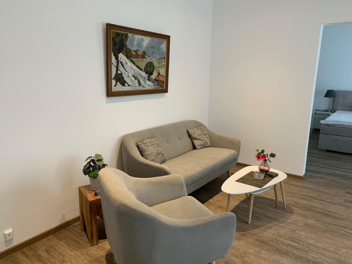 Hotel Und Apartment Garni Eurode Live 헤르조겐라트 외부 사진